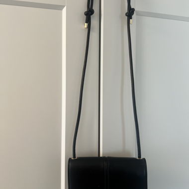 Zara Umhänge Tasche 