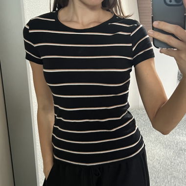 Gestreiftes T-Shirt