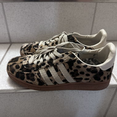 Réplique Adidas
