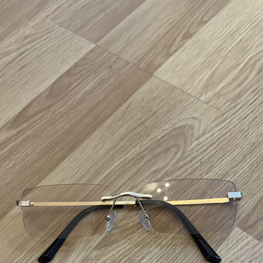 Sonnenbrille