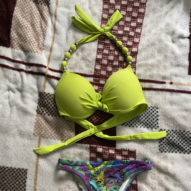 Bikini 