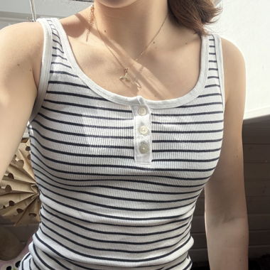 Gestreiftes Top