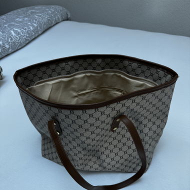 Schultertasche