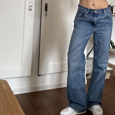 arket loose fitting jeans