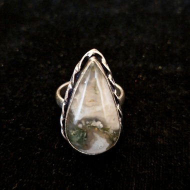 Anello in agata muschiata