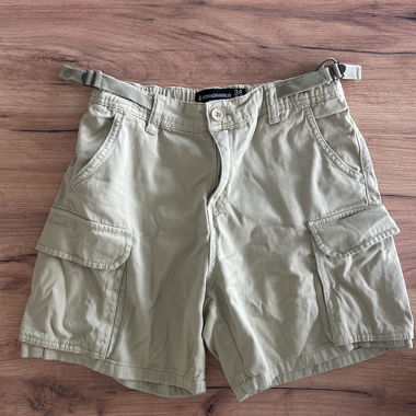 Stradivarius cargo shorts (only wore once)