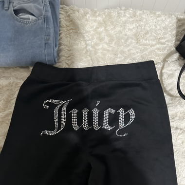 Pantaloni Juicy 