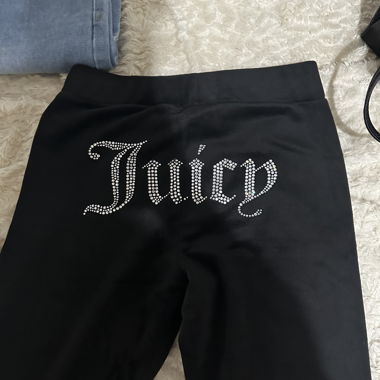 Pantaloni Juicy 