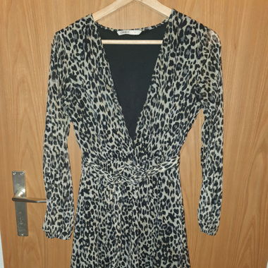 Leo Kleid XS