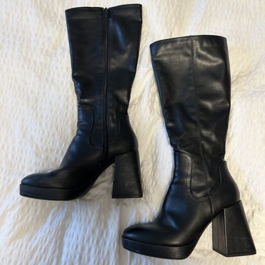 Platform boots EU38