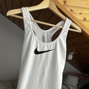 T-shirt sport blanc