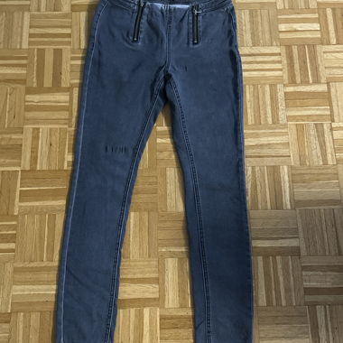Pantaloni grigi