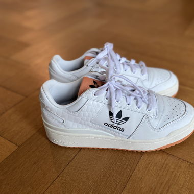 Adidas Sneaker