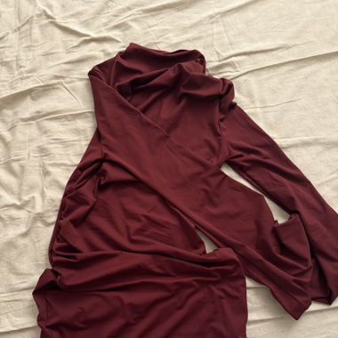 Robe bordeaux (shein :( )