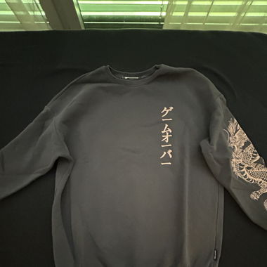 Sweatshirt