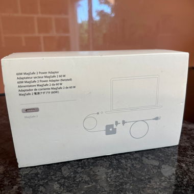 Apple 60W MagSafe 2 Power Adapter