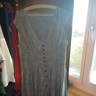 Beautiful Vintage Style Dress