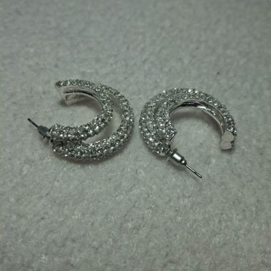 Orecchini a cerchio con strass