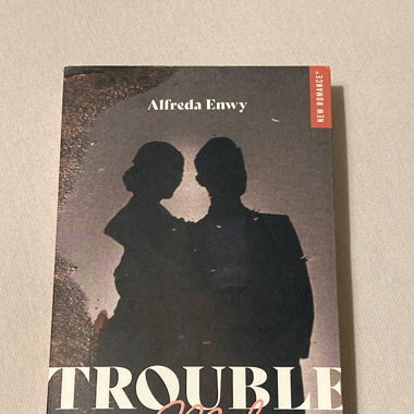 Roman Troublemaker d’Alfreda Enwy en français 
