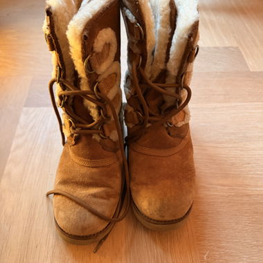 UGG shearling winter boots