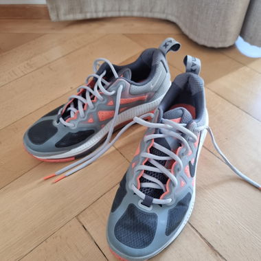 Baskettes Nike Air Max