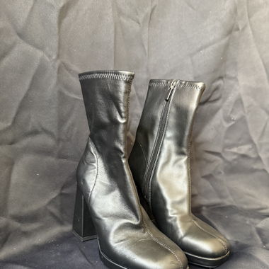 Bershka boots