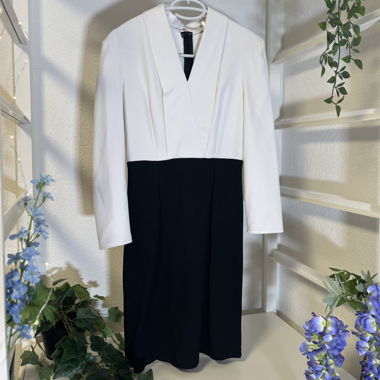 Schwarz-Weisses Bürokleid – S