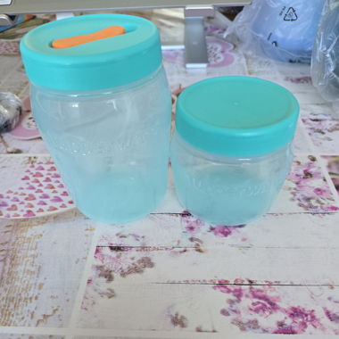 Universal Jar 325l et 550ml tupperware 