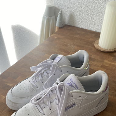 Reebok Court Advance Sneaker white lilac