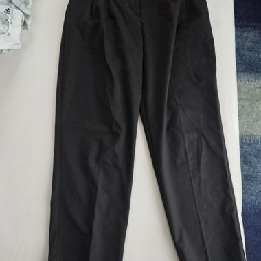Pantaloni in lana neri Sezane Gr. 40