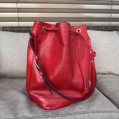 Louis Vuitton Noé in pelle Epi