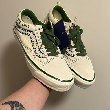 Vans LX OLD SKOOL without charms