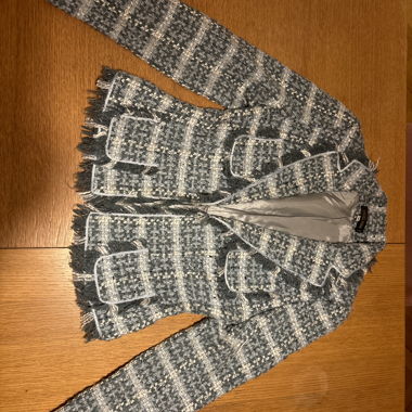Giacca couture grigia e bianca