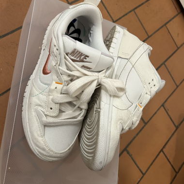 Baskets Nike Dunk Low taille 37,5