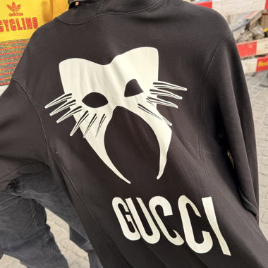 Schwarzer Gucci Hoodie mit Print