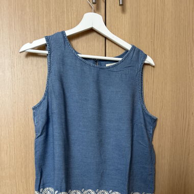 Top bleu couleur jean 