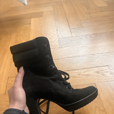Tods High Heel