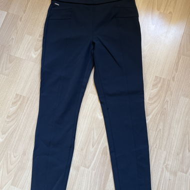 Elastic black pants 
