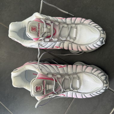 Baskets Nike Shox