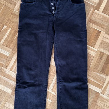 Black Levi's 501 Jeans size 27