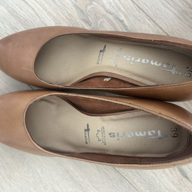 Braune Tamaris Pumps