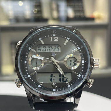 Euto Tops Uhr