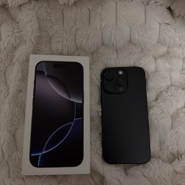 iPhone 16 Pro