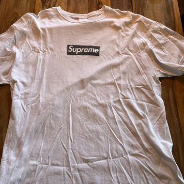 T-shirt Supreme Friends & Family Box Logo