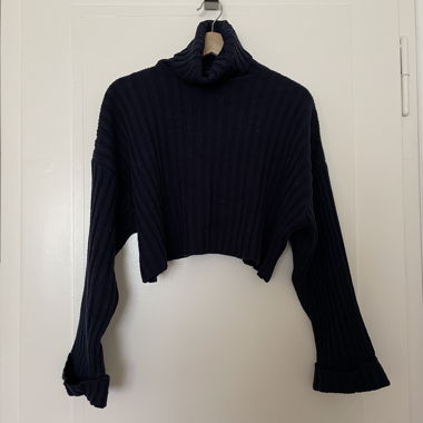 Short Navy Knit Rollneck