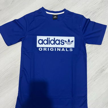 Adidas Originals T-Shirt