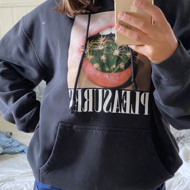 pleasures hoodie