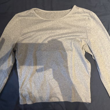 Grey long-sleeve T-shirt