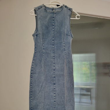Vestito di jeans