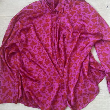 chemise fleur rouge 